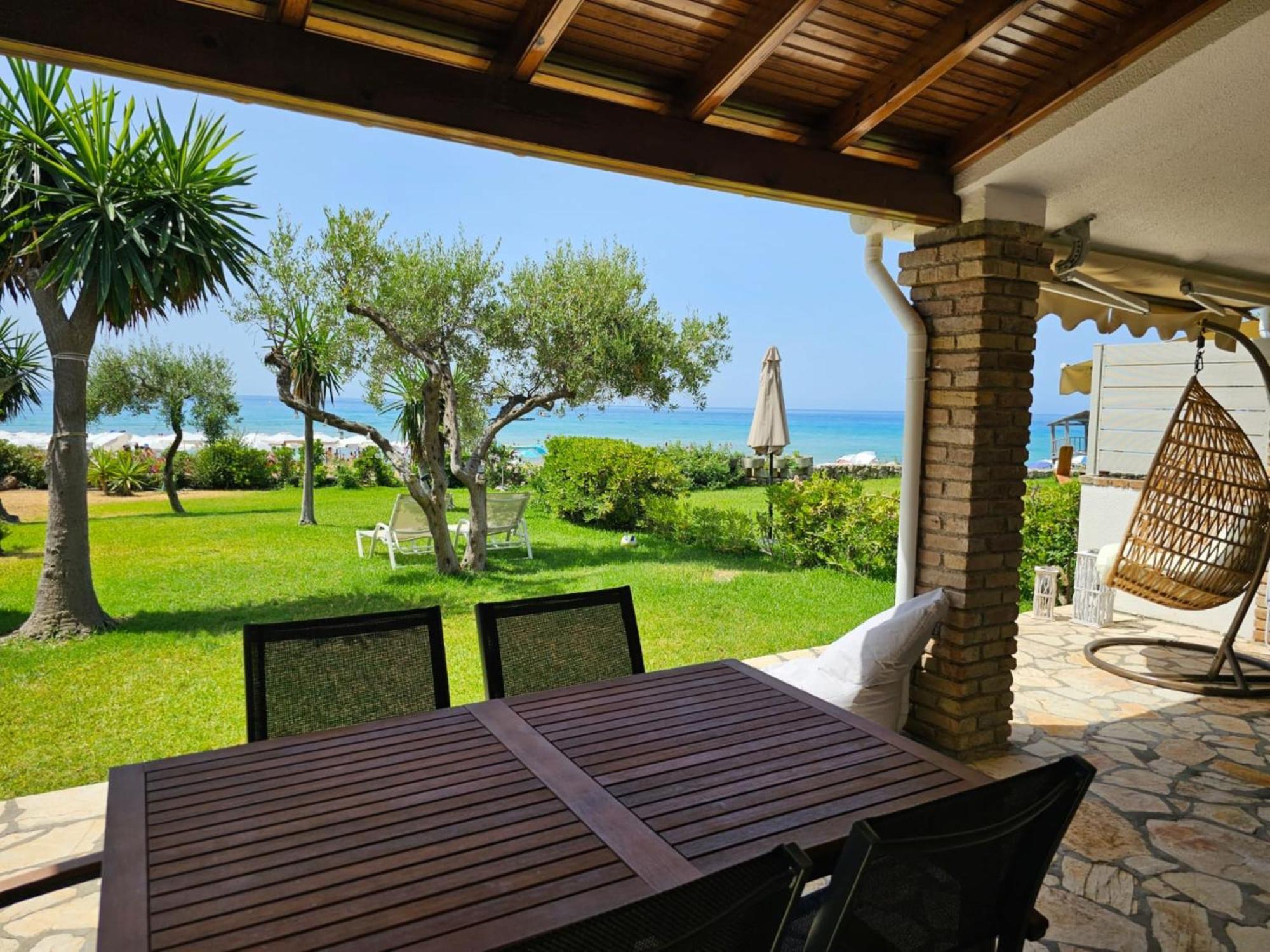 Glyfada Beachfront Apartment A3G Zewnętrze zdjęcie