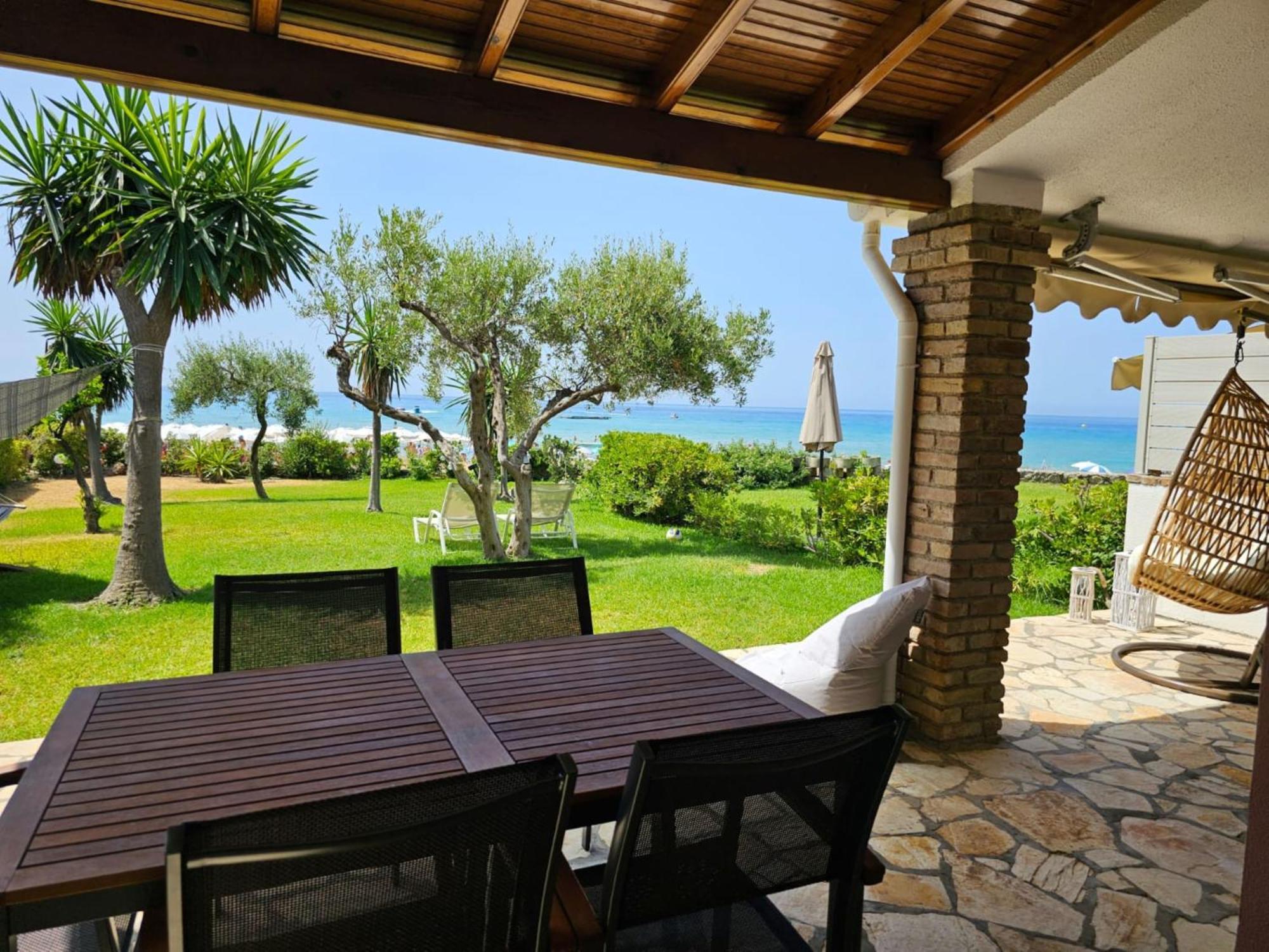 Glyfada Beachfront Apartment A3G Zewnętrze zdjęcie