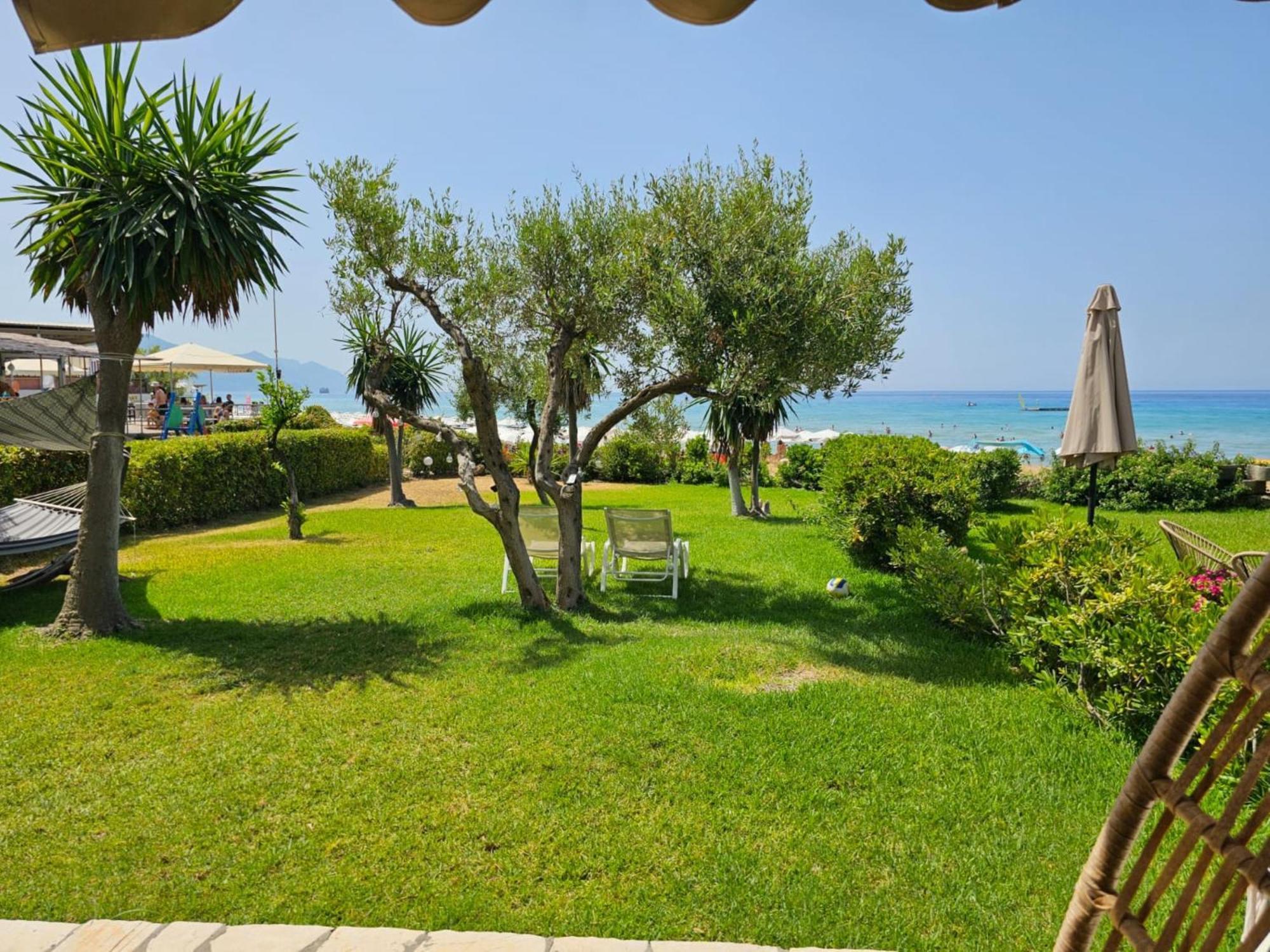 Glyfada Beachfront Apartment A3G Zewnętrze zdjęcie