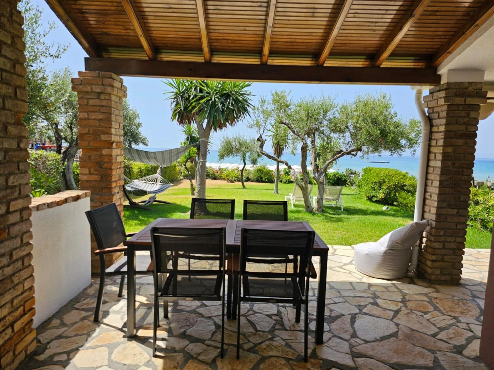 Glyfada Beachfront Apartment A3G Zewnętrze zdjęcie