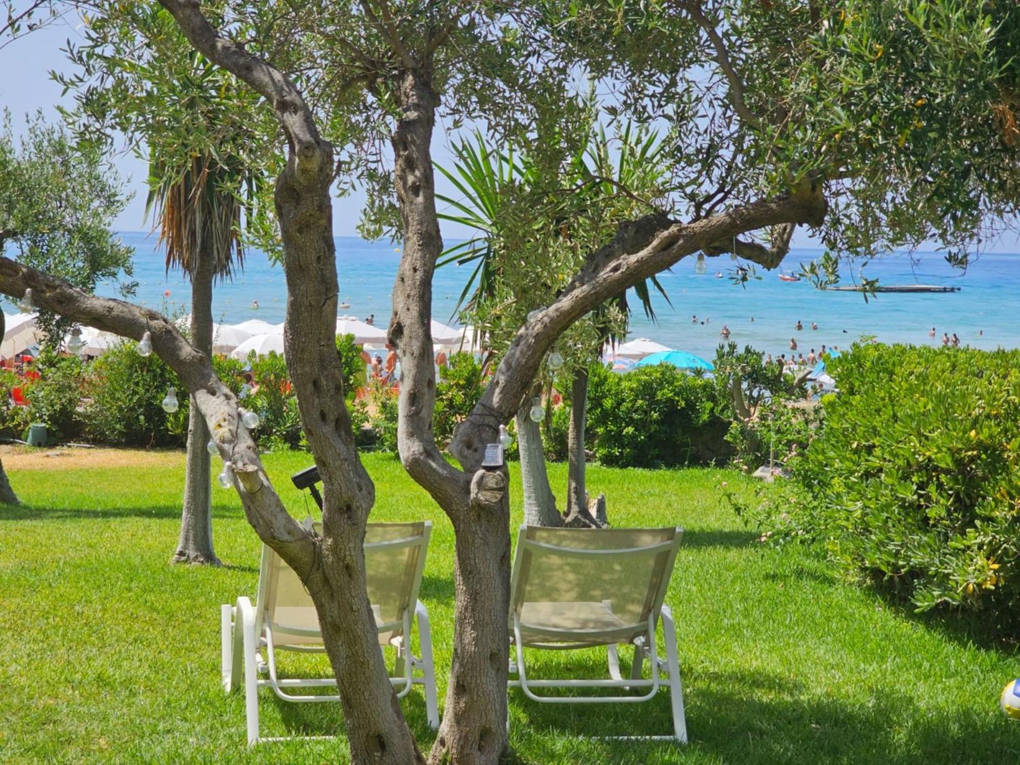 Glyfada Beachfront Apartment A3G Zewnętrze zdjęcie